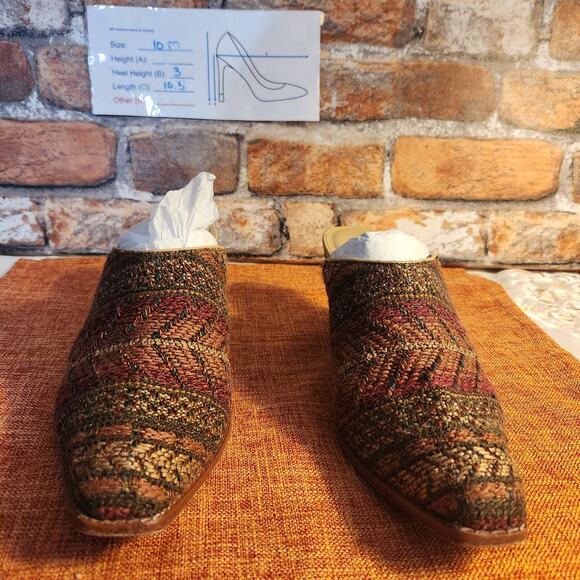 Matisse Multicolor Mules with Brown Heel - Picture 2 of 9